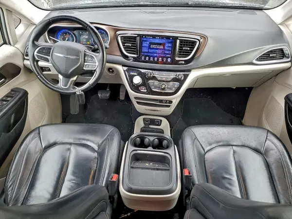 2C4RC1BG8HR831486 2017 CHRYSLER PACIFICA - Image 8