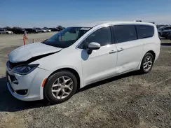 2C4RC1BG8HR833285 2017 CHRYSLER PACIFICA