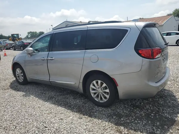 2C4RC1BG8HR835487 2017 CHRYSLER PACIFICA - Image 2