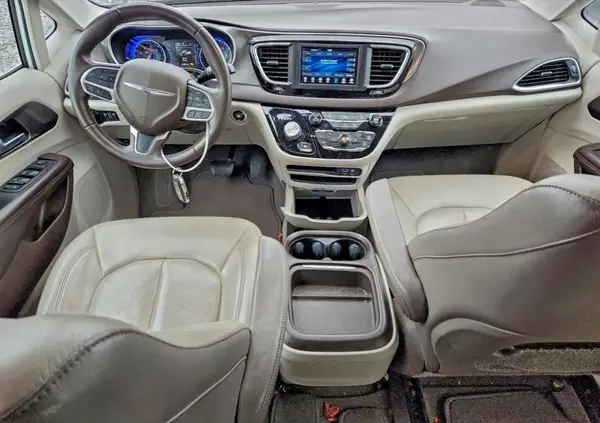 2C4RC1BG8JR112311 2018 CHRYSLER PACIFICA - Image 8