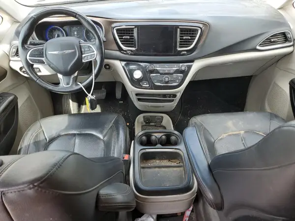 2C4RC1BG8JR123387 2018 CHRYSLER PACIFICA - Image 8