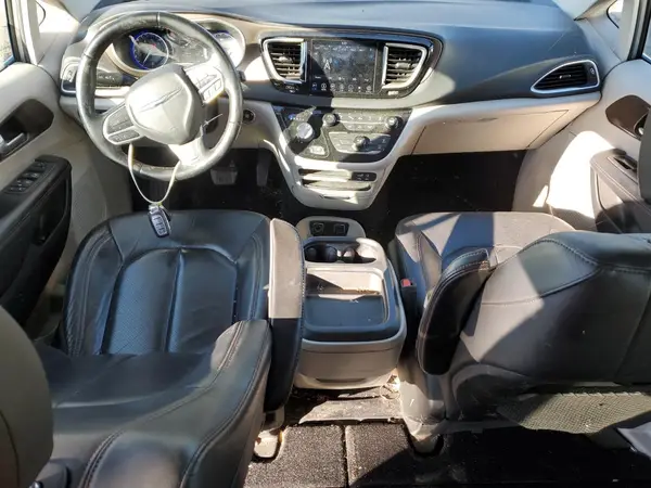 2C4RC1BG8JR123485 2018 CHRYSLER PACIFICA - Image 8