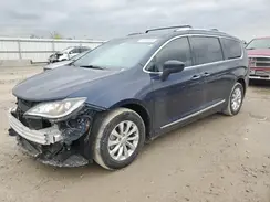 2C4RC1BG8JR124524 2018 CHRYSLER PACIFICA