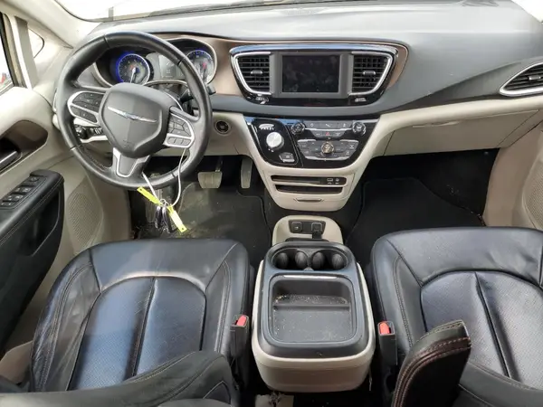 2C4RC1BG8JR127200 2018 CHRYSLER PACIFICA - Image 8
