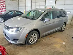 2C4RC1BG8JR128170 2018 CHRYSLER PACIFICA