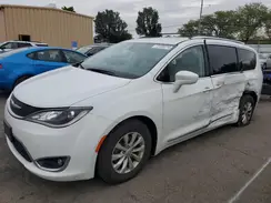 2C4RC1BG8JR142473 2018 CHRYSLER PACIFICA