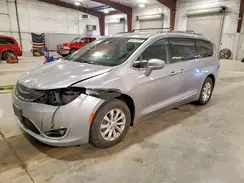 2C4RC1BG8JR149181 2018 CHRYSLER PACIFICA