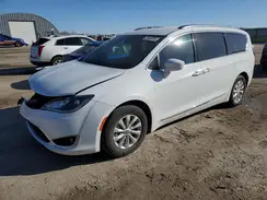 2C4RC1BG8JR149214 2018 CHRYSLER PACIFICA