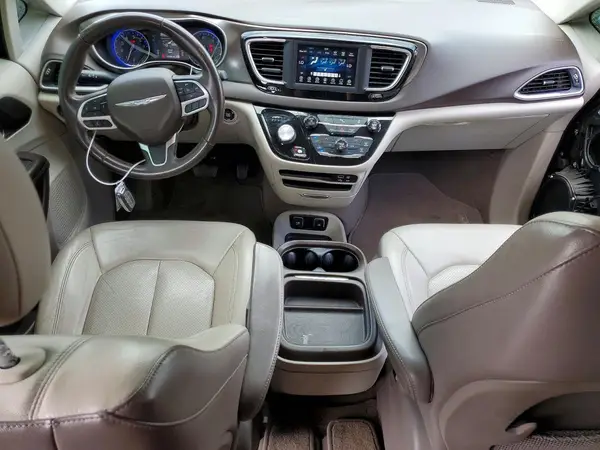 2C4RC1BG8JR153831 2018 CHRYSLER PACIFICA - Image 8