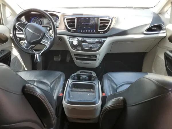 2C4RC1BG8JR188742 2018 CHRYSLER PACIFICA - Image 8