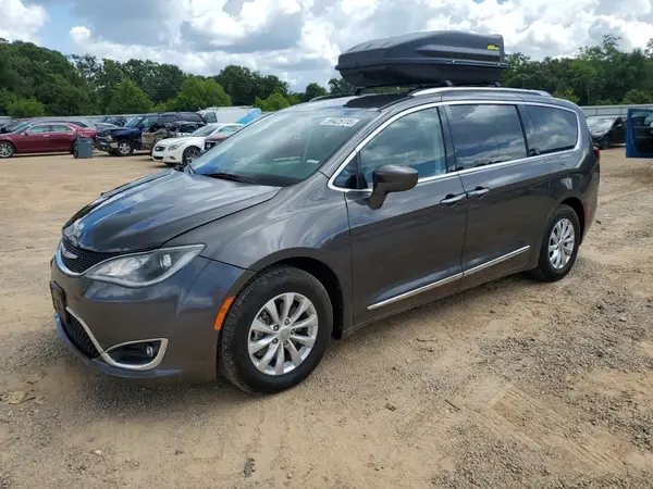 2C4RC1BG8JR188868 2018 CHRYSLER PACIFICA - Image 1