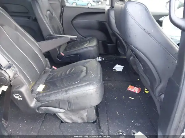 2C4RC1BG8JR193682 2018 CHRYSLER PACIFICA - Image 8