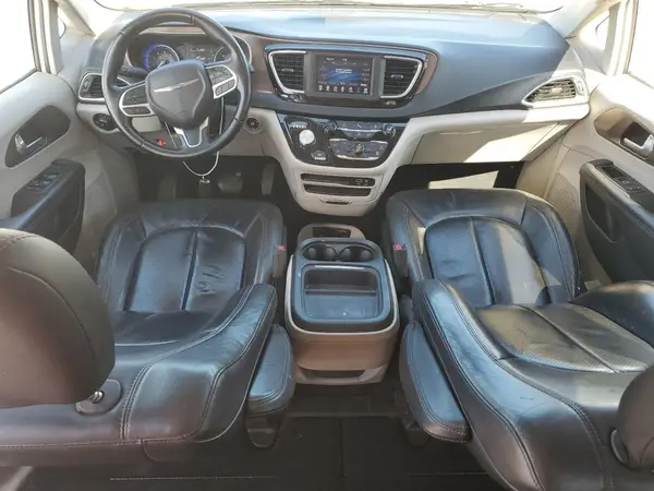 2C4RC1BG8JR204177 2018 CHRYSLER PACIFICA - Image 8