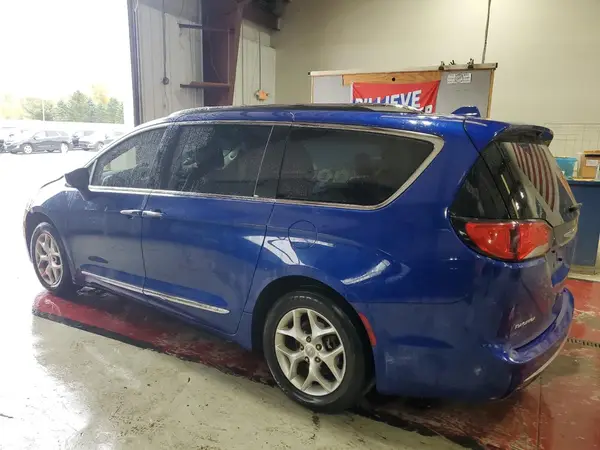2C4RC1BG8JR235736 2018 CHRYSLER PACIFICA - Image 2