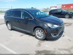 2C4RC1BG8JR235932 2018 CHRYSLER PACIFICA