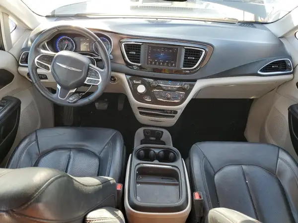 2C4RC1BG8JR260622 2018 CHRYSLER PACIFICA - Image 8