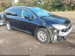 2C4RC1BG8JR261396 2018 CHRYSLER PACIFICA