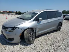 2C4RC1BG8JR261978 2018 CHRYSLER PACIFICA