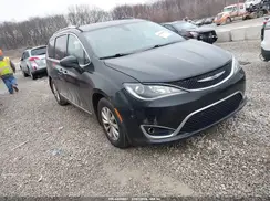 2C4RC1BG8JR279705 2018 CHRYSLER PACIFICA