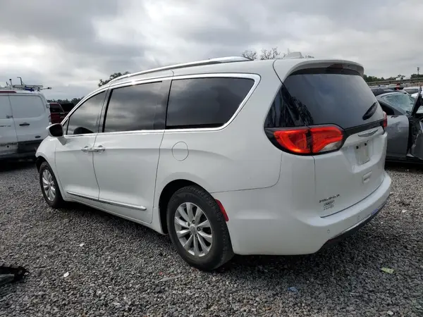 2C4RC1BG8JR287948 2018 CHRYSLER PACIFICA - Image 2