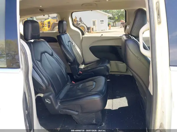 2C4RC1BG8JR292017 2018 CHRYSLER PACIFICA - Image 8