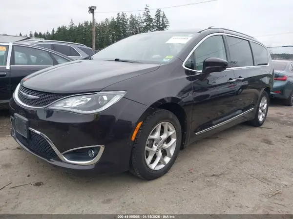 2C4RC1BG8JR312346 2018 CHRYSLER PACIFICA - Image 2