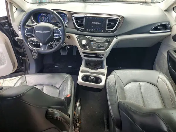 2C4RC1BG8JR314923 2018 CHRYSLER PACIFICA - Image 8