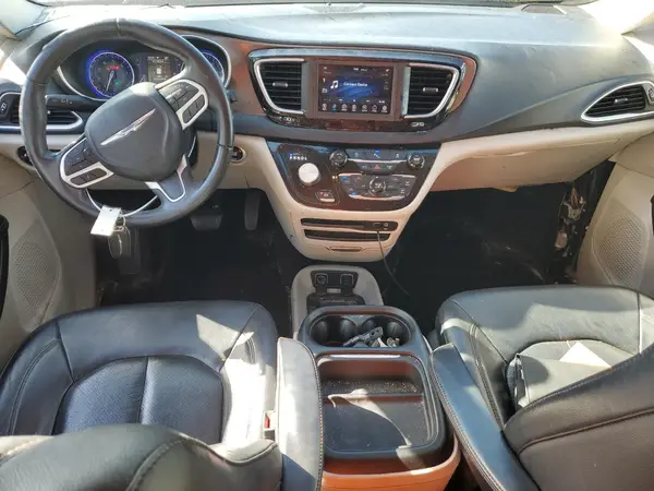 2C4RC1BG8JR317899 2018 CHRYSLER PACIFICA - Image 8