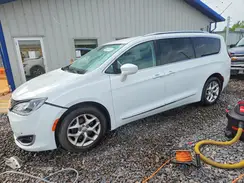 2C4RC1BG8JR321077 2018 CHRYSLER PACIFICA