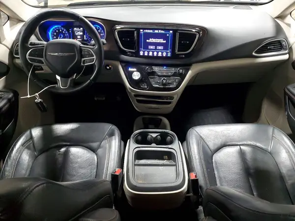 2C4RC1BG8JR322004 2018 CHRYSLER PACIFICA - Image 8