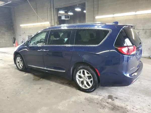 2C4RC1BG8JR323010 2018 CHRYSLER PACIFICA - Image 2