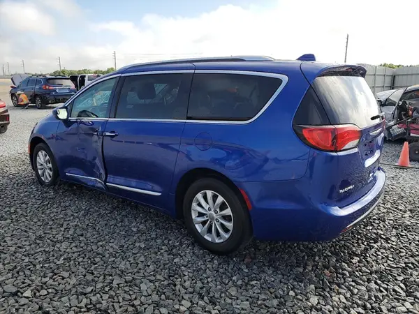 2C4RC1BG8JR353334 2018 CHRYSLER PACIFICA - Image 2