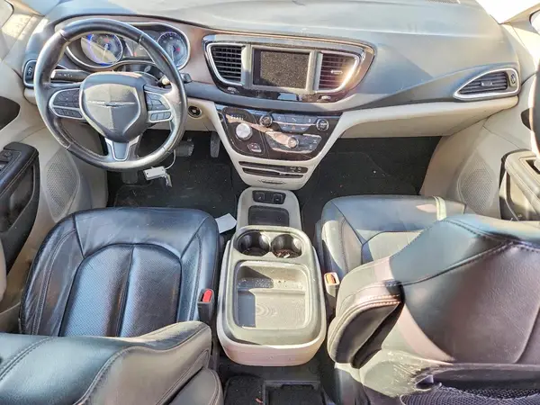 2C4RC1BG8JR357402 2018 CHRYSLER PACIFICA - Image 8