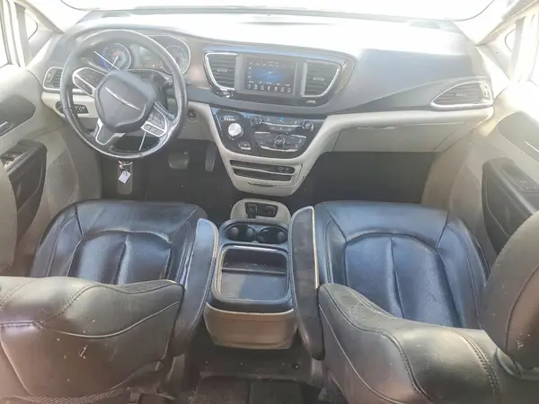 2C4RC1BG8KR537139 2019 CHRYSLER PACIFICA - Image 8