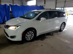 2C4RC1BG8KR539733 2019 CHRYSLER PACIFICA