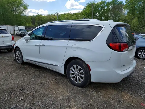 2C4RC1BG8KR539943 2019 CHRYSLER PACIFICA - Image 2
