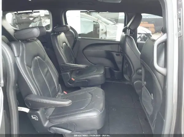 2C4RC1BG8KR540249 2019 CHRYSLER PACIFICA - Image 8