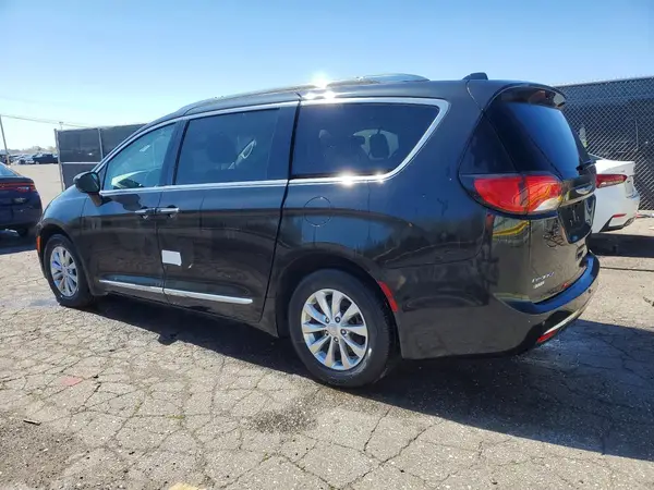 2C4RC1BG8KR550487 2019 CHRYSLER PACIFICA - Image 2