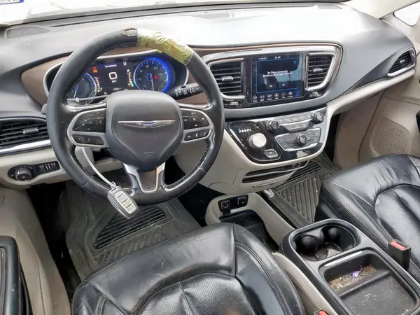 2C4RC1BG8KR551025 2019 CHRYSLER PACIFICA - Image 8