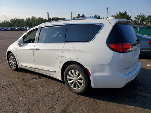 2C4RC1BG8KR560548 2019 CHRYSLER PACIFICA - Image 2