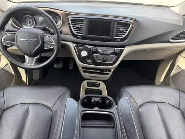 2C4RC1BG8KR561280 2019 CHRYSLER PACIFICA - Image 8