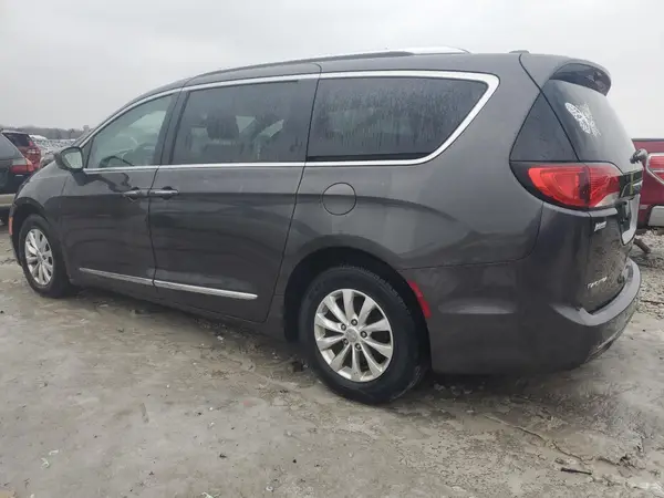 2C4RC1BG8KR573820 2019 CHRYSLER PACIFICA - Image 2