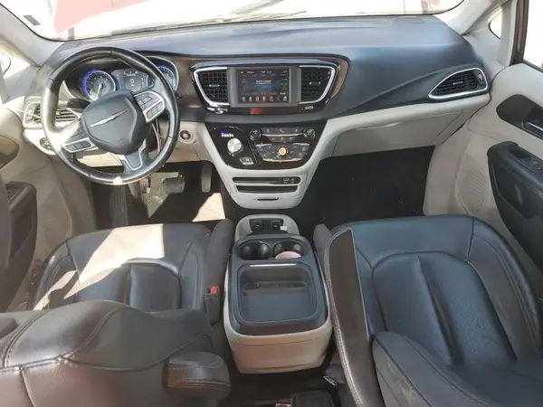 2C4RC1BG8KR582971 2019 CHRYSLER PACIFICA - Image 8