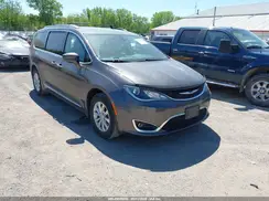 2C4RC1BG8KR583196 2019 CHRYSLER PACIFICA