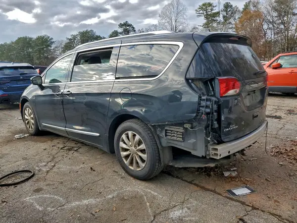 2C4RC1BG8KR590066 2019 CHRYSLER PACIFICA - Image 2