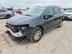 2C4RC1BG8KR625172 2019 CHRYSLER PACIFICA