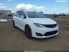 2C4RC1BG8KR638956 2019 CHRYSLER PACIFICA