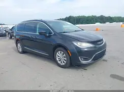 2C4RC1BG8KR650461 2019 CHRYSLER PACIFICA