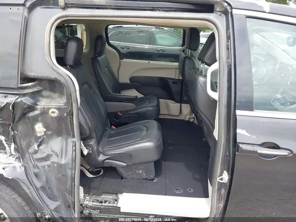 2C4RC1BG8KR650511 2019 CHRYSLER PACIFICA - Image 8
