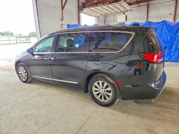 2C4RC1BG8KR650542 2019 CHRYSLER PACIFICA - Image 2